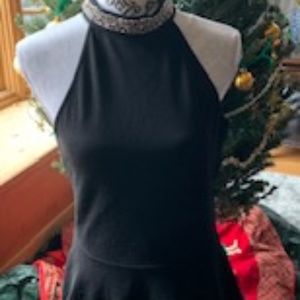 Socialite Holiday Top, Bare Shoulder, Size L - New!